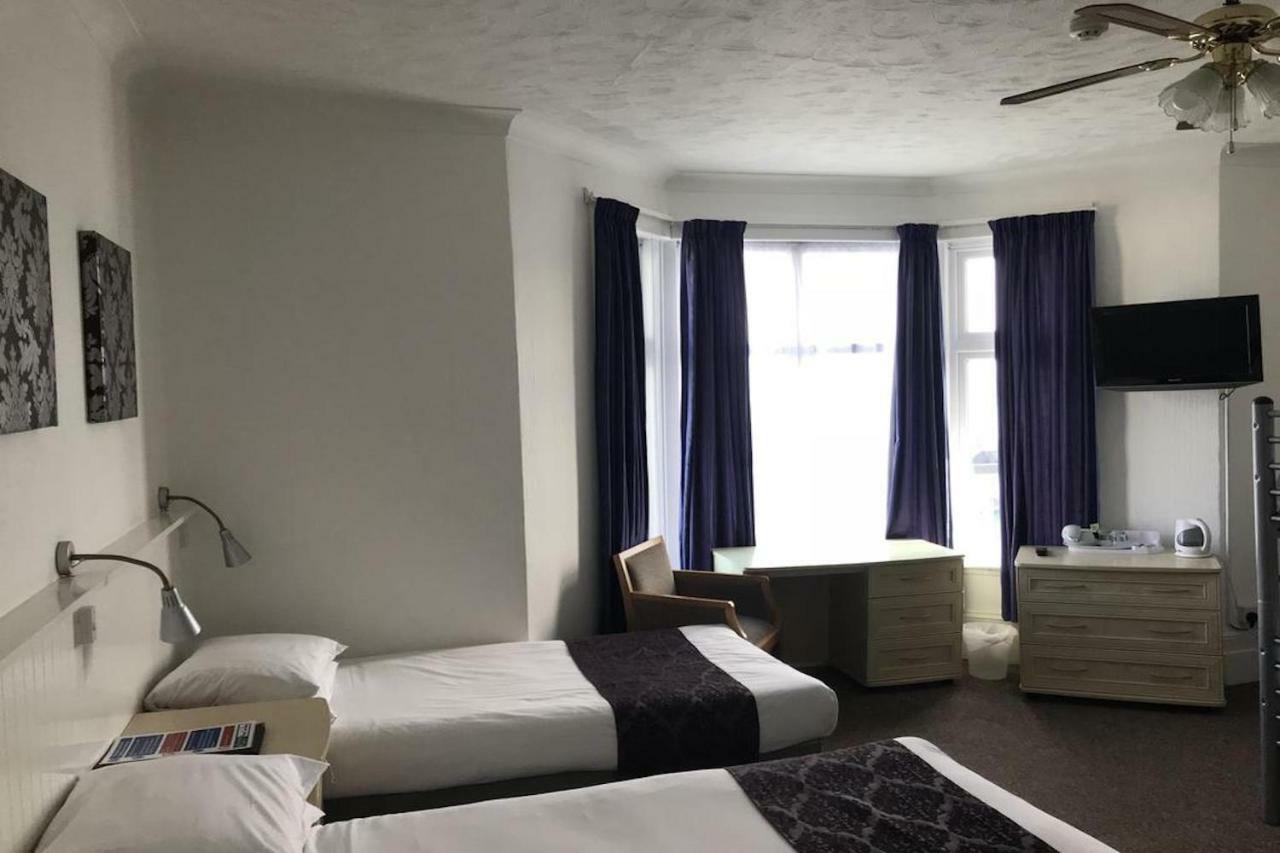 Marina Hotel Sandown Kültér fotó